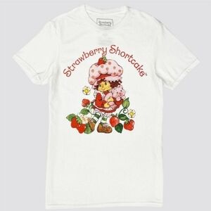 Strawberry Shortcake Graphic White T-Shirt Size Medium NWT